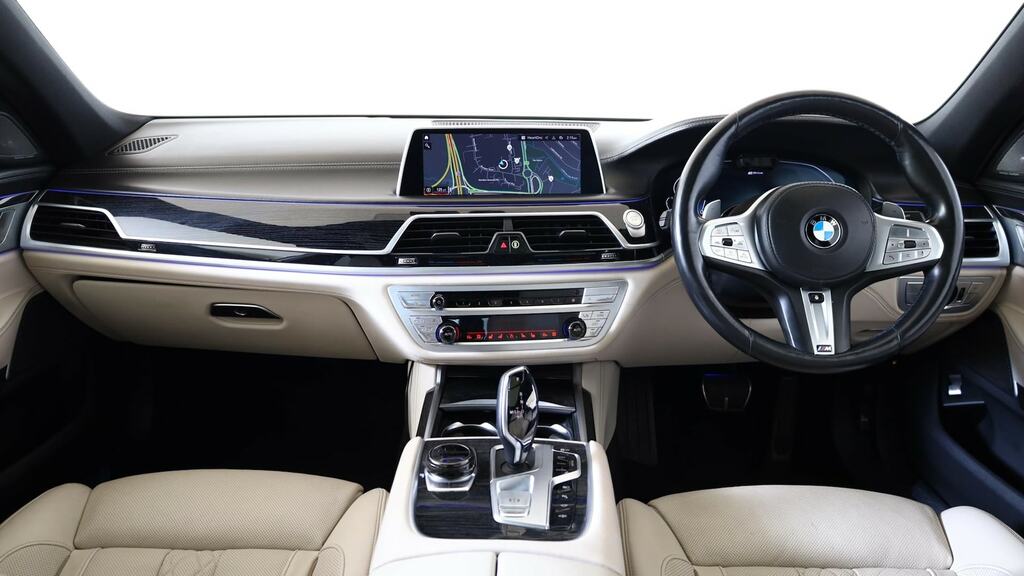 BMW 7 Series 745Le Xdrive M Sport Grey #4