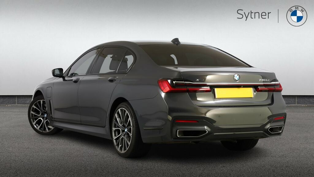 BMW 7 Series 745Le Xdrive M Sport Grey #2