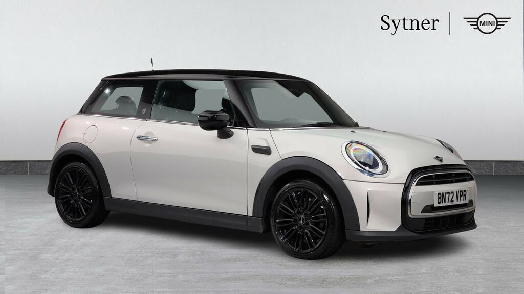 Mini Hatch 1.5 Cooper Exclusive Premium BN72VPR Silver