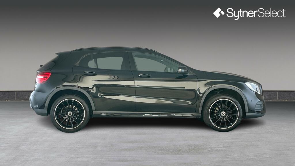 Mercedes-Benz GLA Class Gla 250E Exclusive Edition Grey #3