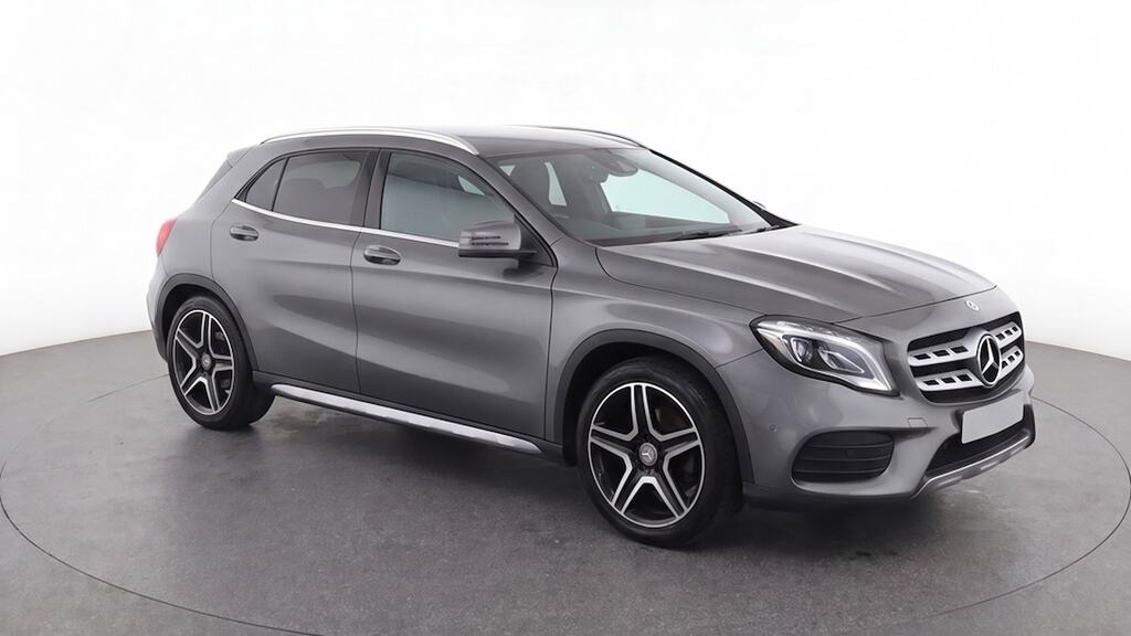 Mercedes-Benz GLA Class Gla 200 Amg Line Grey #1