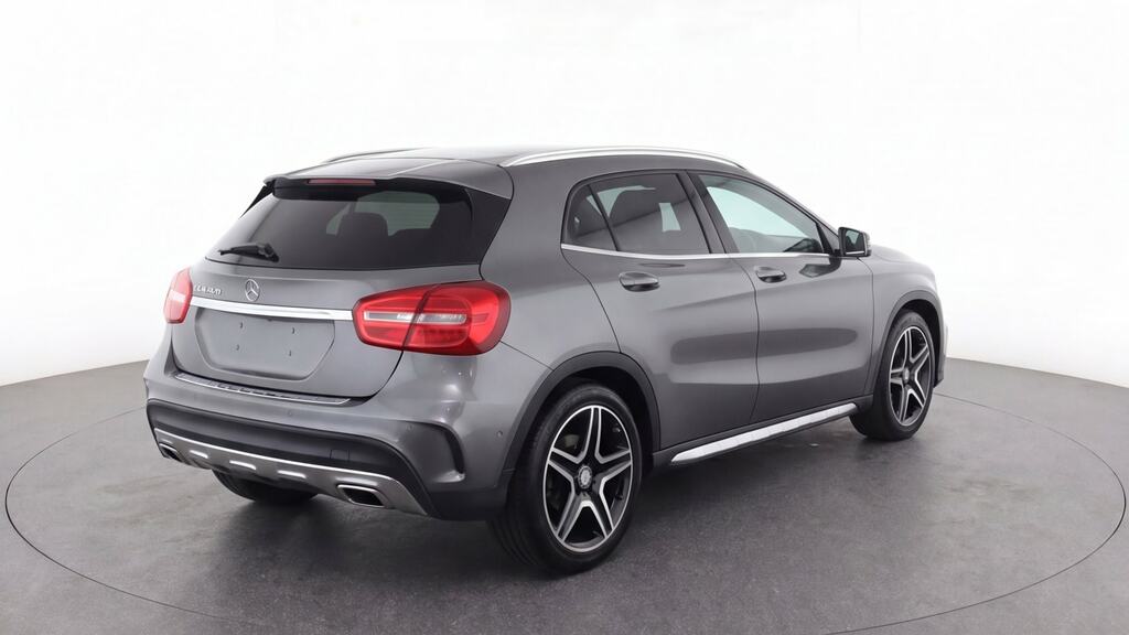 Mercedes-Benz GLA Class Gla 200 Amg Line Grey #4