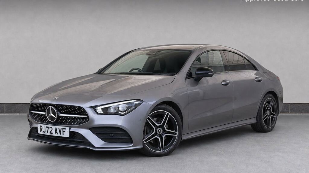 Mercedes-Benz CLA Class 180 Amg Line Executive Tip Black #2