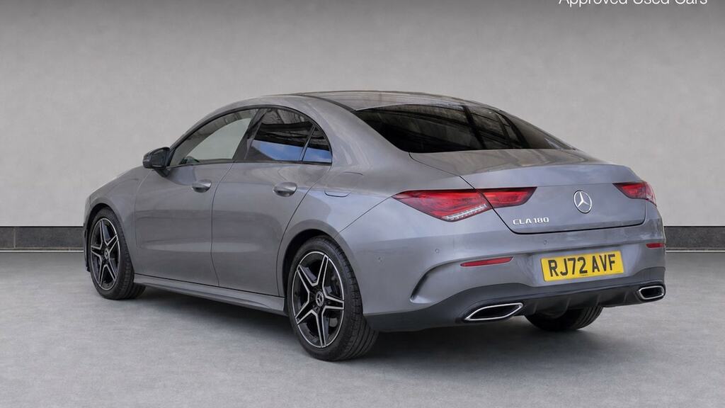 Mercedes-Benz CLA Class 180 Amg Line Executive Tip Black #3