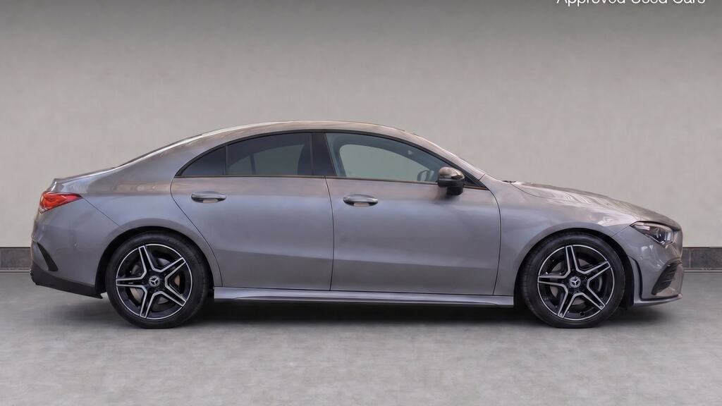 Mercedes-Benz CLA Class 180 Amg Line Executive Tip Black #8