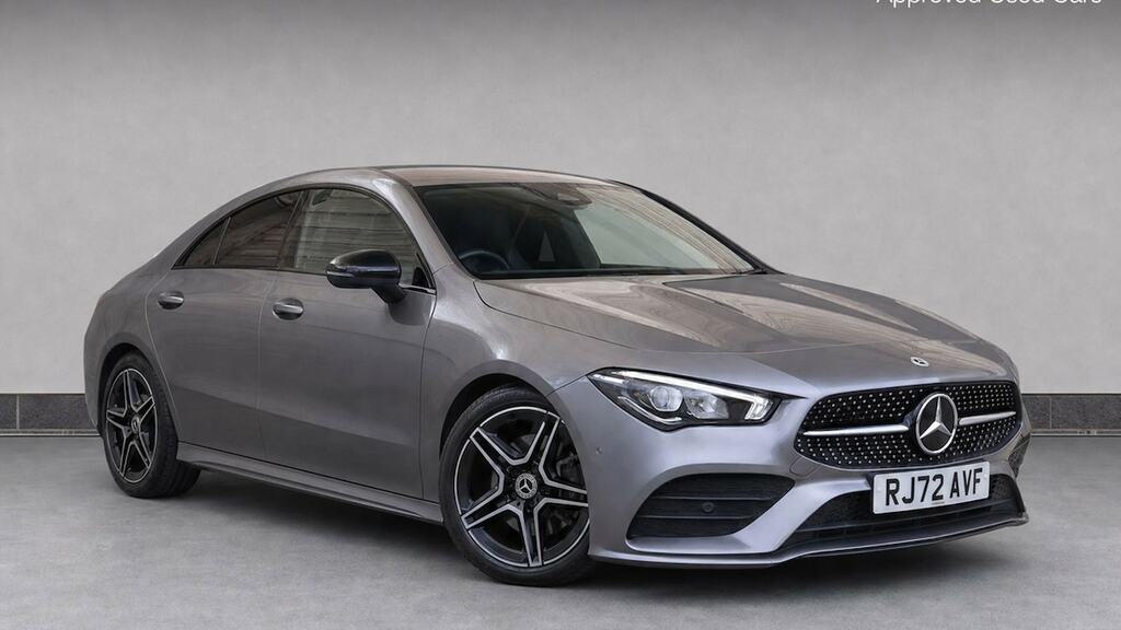 Mercedes-Benz CLA Class 180 Amg Line Executive Tip Black #1