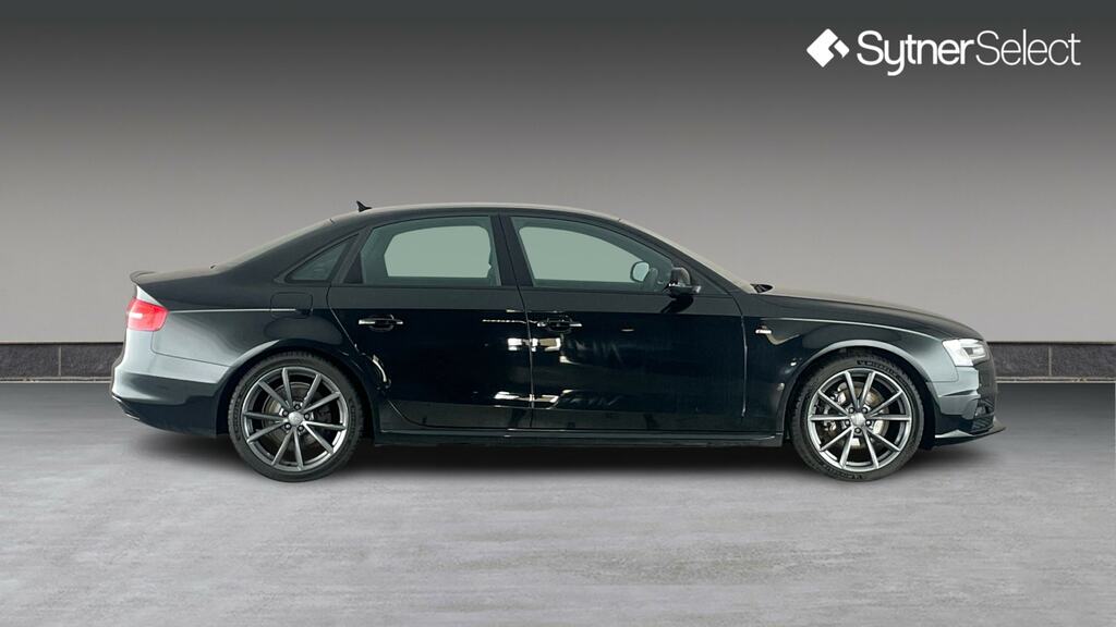 Audi A4 2.0 Tdi 150 Black Edition Plus Black #3