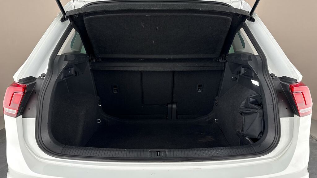 Volkswagen Tiguan 1.5 Tsi 150 Life Dsg White #3