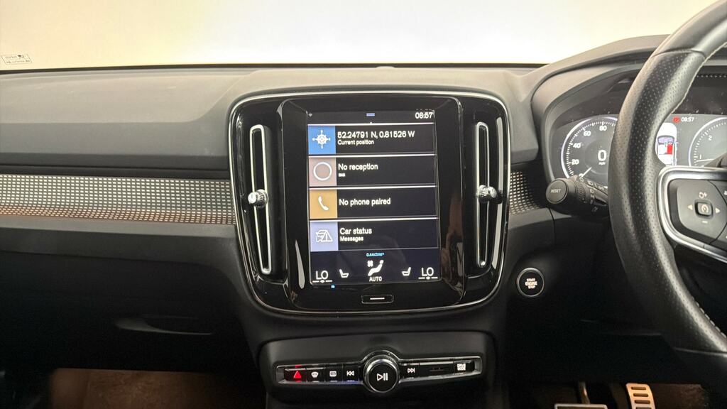 Volvo XC40 1.5L R-design Silver #7