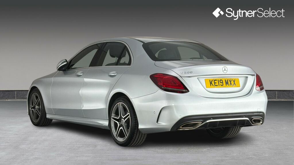 Mercedes-Benz C Class Amg C 43 4Matic Red #2