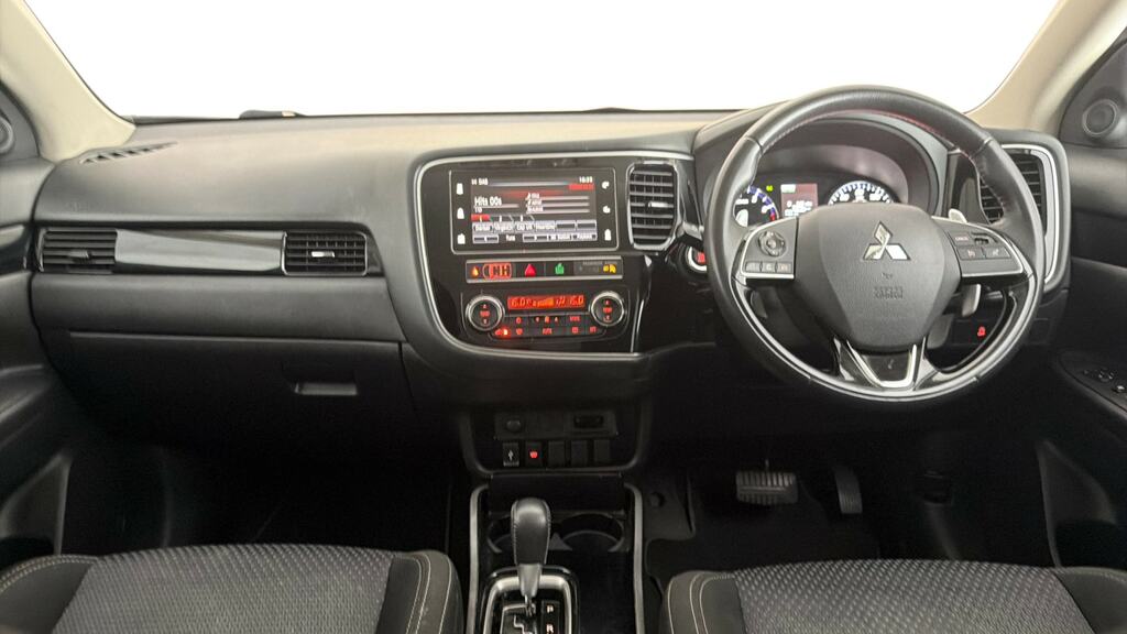 Mitsubishi Outlander 2.0 Juro Cvt Grey #6