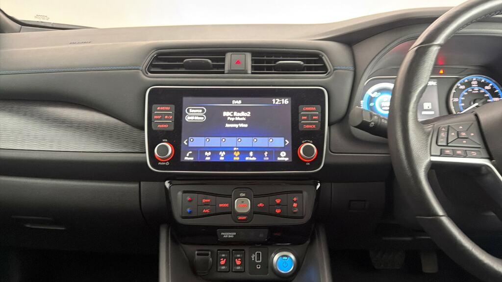 Nissan Leaf 62Kwh E Tekna Hatchback 217 Ps Black #7