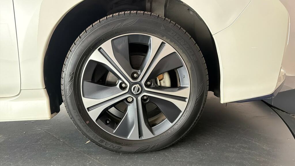 Nissan Leaf 62Kwh E Tekna Hatchback 217 Ps Black #23