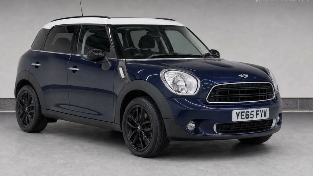 Mini Countryman 2.0L Cooper D All4 110 Bhp Silver #1