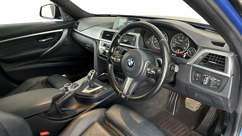 BMW 3 Series 2L M Sport Blue #9