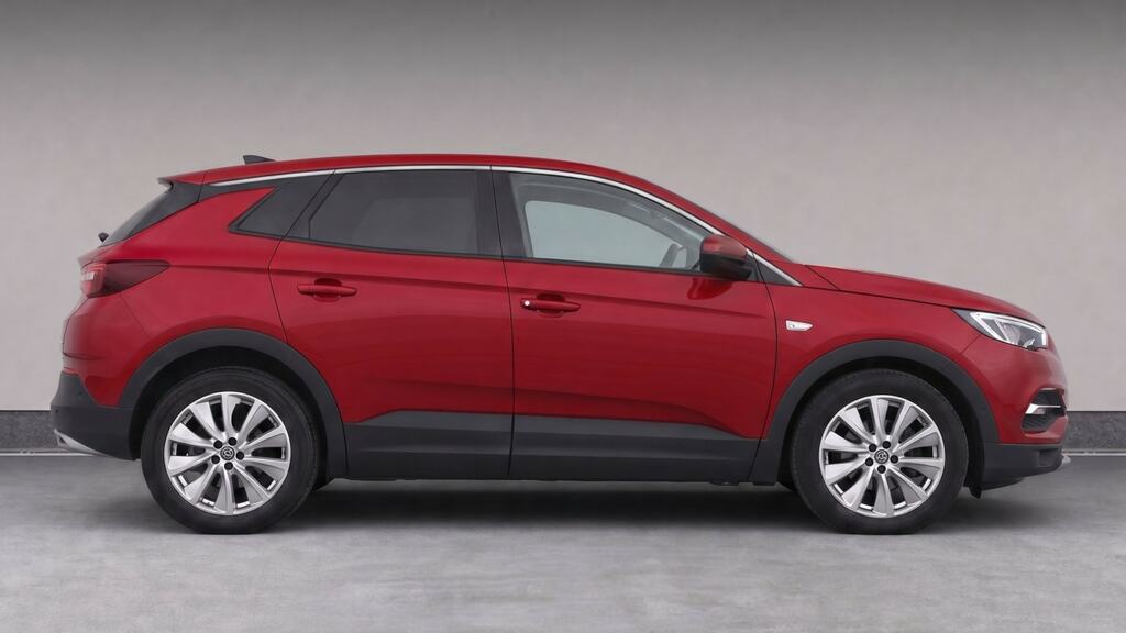 Vauxhall Grandland X Hatchback White #8