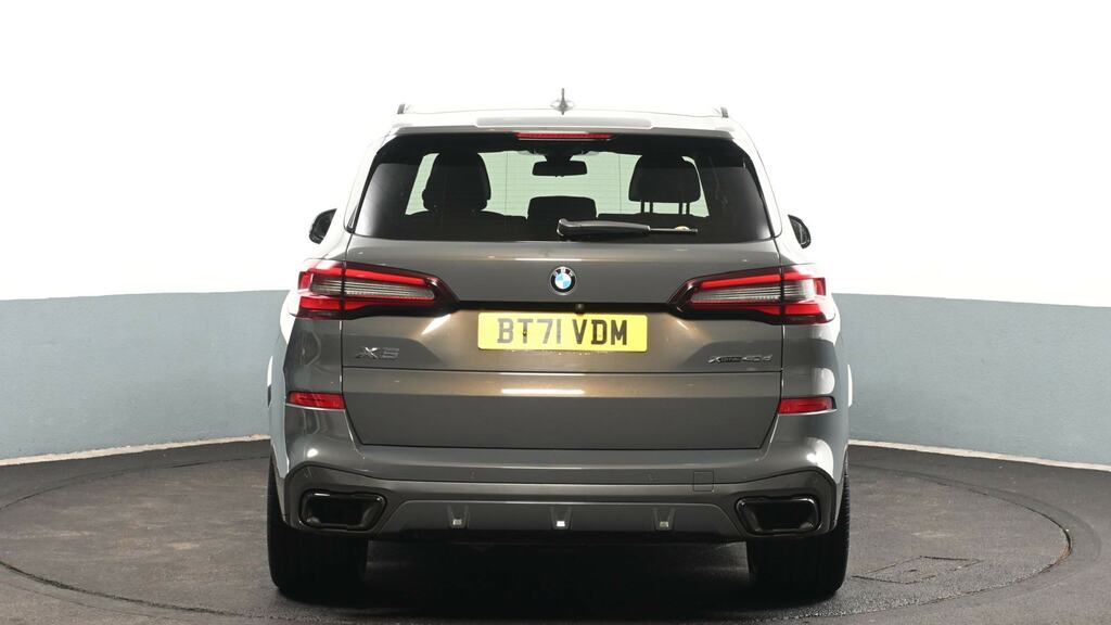BMW X5 Xdrive M50i Black #15