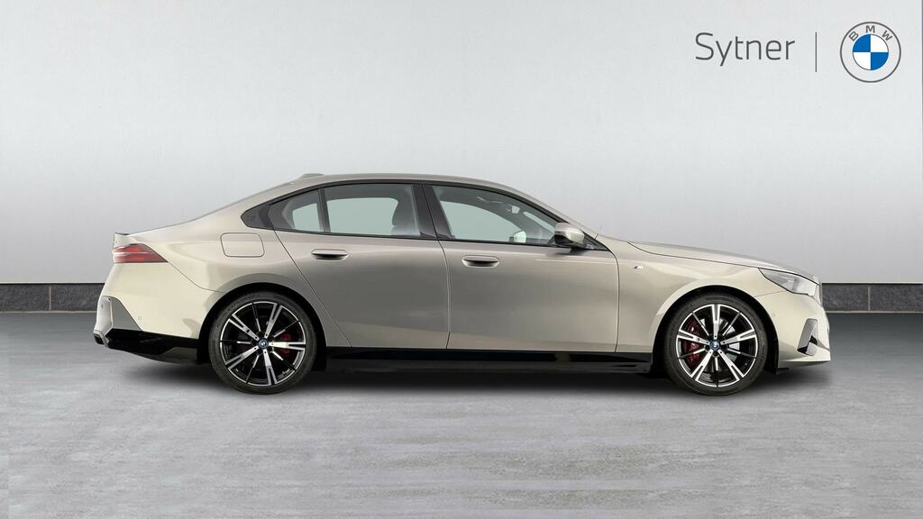BMW i5 250Kw Edrive40 M Sport Pro 84Kwh BL24MFN Grey #3