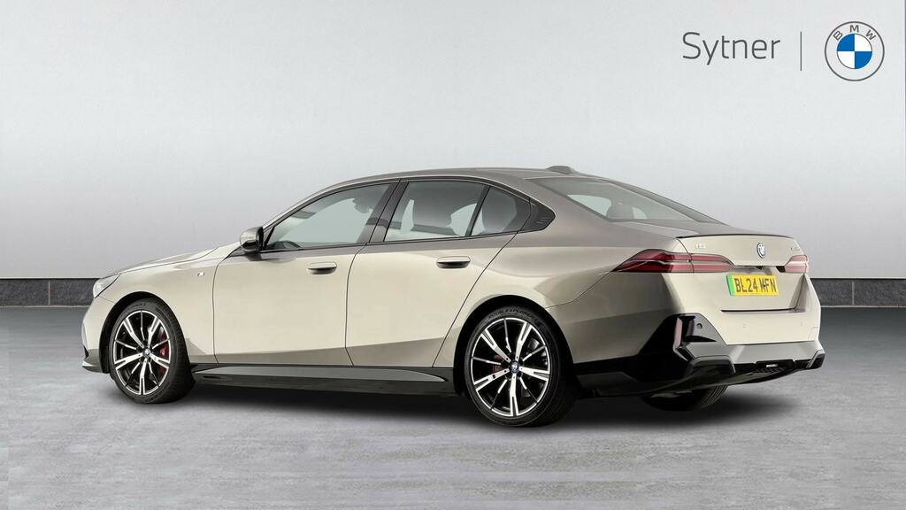BMW i5 250Kw Edrive40 M Sport Pro 84Kwh BL24MFN Grey #2