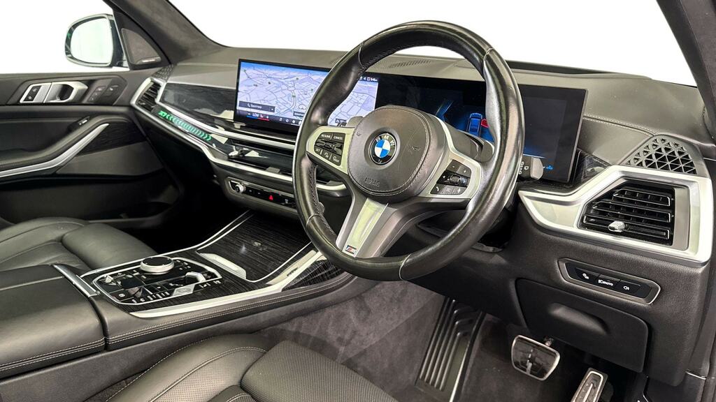 BMW X7 Xdrive40i Mht M Sport Step Black #6