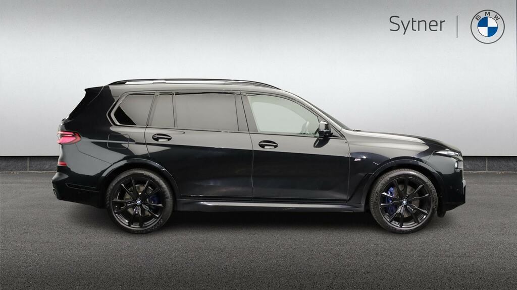 BMW X7 Xdrive40i Mht M Sport Step Black #3