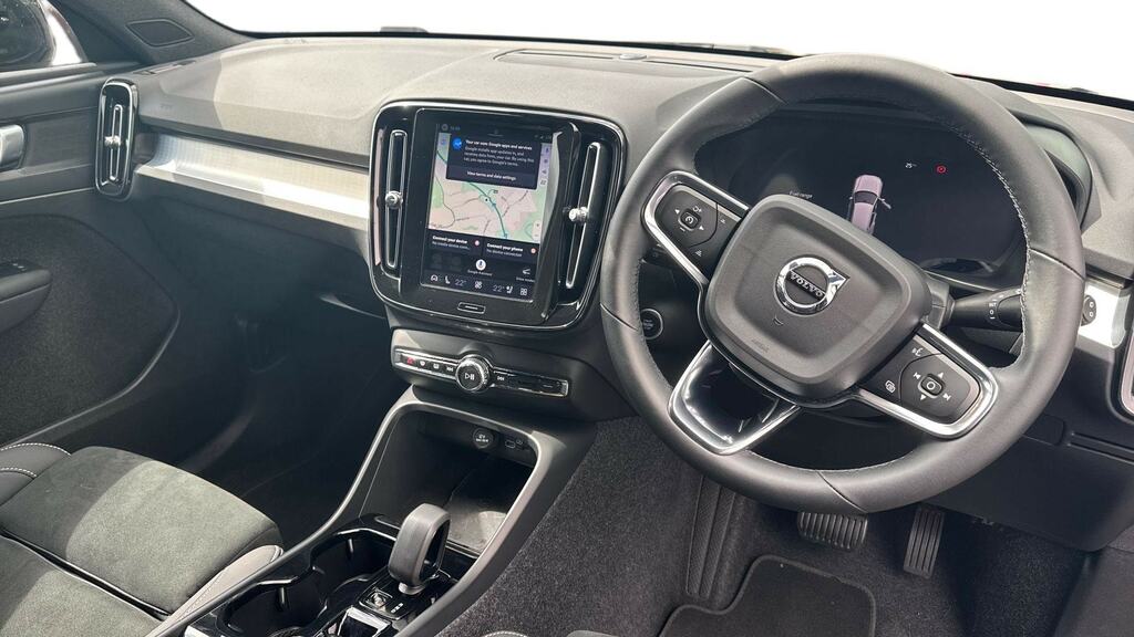 Volvo XC40 2.0 B3p Plus Black Edition MM75PEO Black #5