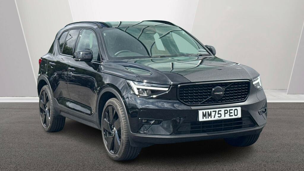 Volvo XC40 2.0 B3p Plus Black Edition MM75PEO Black