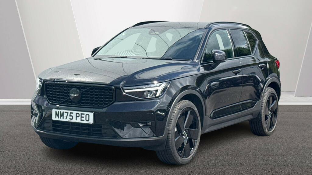 Volvo XC40 2.0 B3p Plus Black Edition MM75PEO Black #6