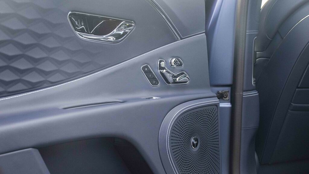 Bentley Flying Spur 4.0 V8 Ultra-performance 25.9Kwh Mulliner Saloon 4 Grey #23