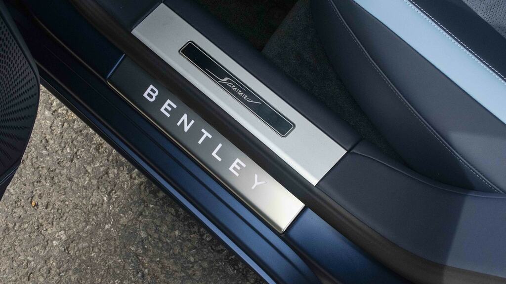 Bentley Flying Spur 4.0 V8 Ultra-performance 25.9Kwh Mulliner Saloon 4 Grey #24