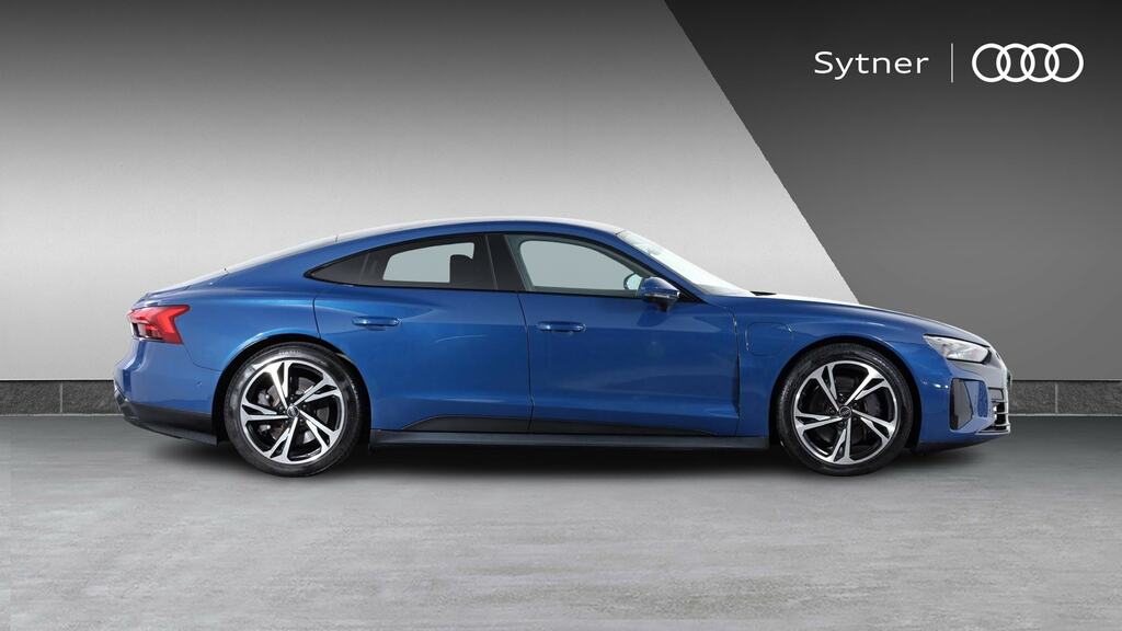 Audi E Tron GT 390Kw Quattro 93Kwh Cs Plus Blue #4