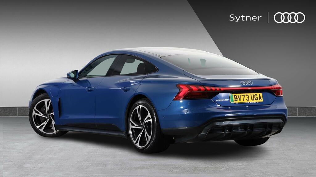 Audi E Tron GT 390Kw Quattro 93Kwh Cs Plus Blue #3