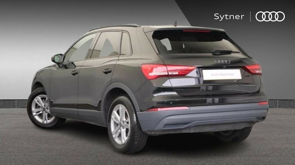 Audi Q3 35 Tfsi Technik Comfortsound Pack Black #3