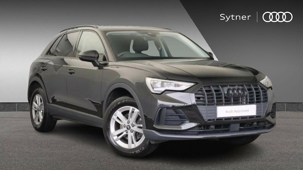 Audi Q3 35 Tfsi Technik Comfortsound Pack Black