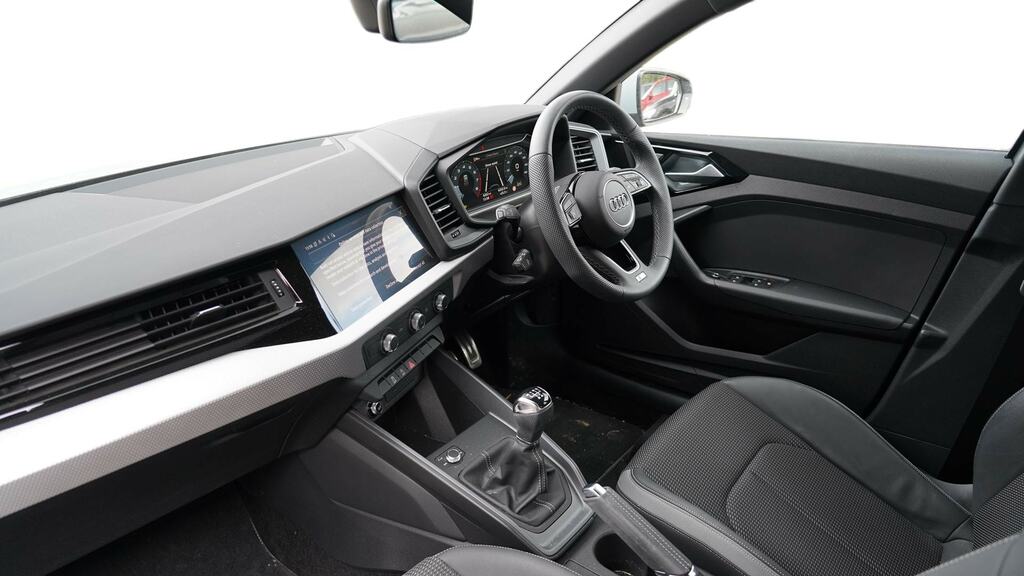 Audi A1 25 Tfsi S Line YG75UHX Grey #2