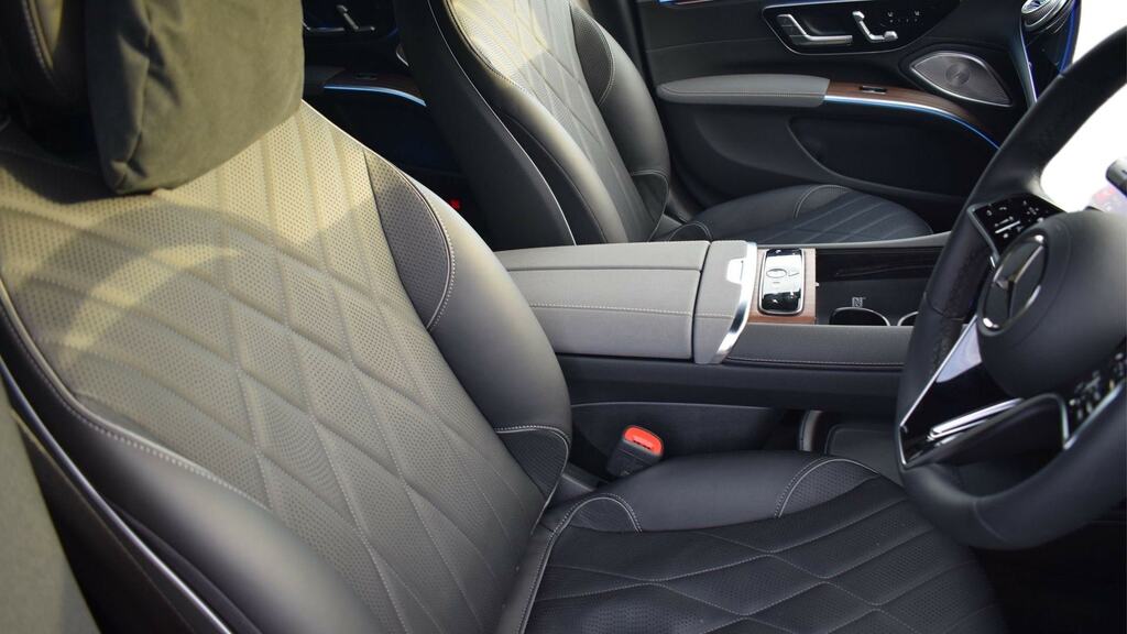 Mercedes-Benz EQS Amg Line Black #11