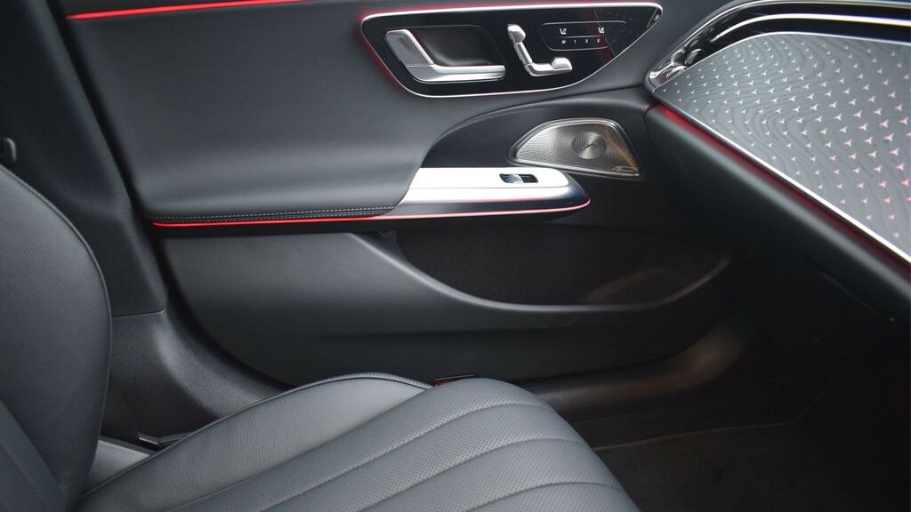 Mercedes-Benz E Class E300e Urban Edition 9G-tronic Grey #17