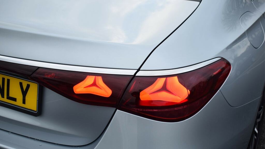 Mercedes-Benz E Class E300e Urban Edition 9G-tronic Grey #21