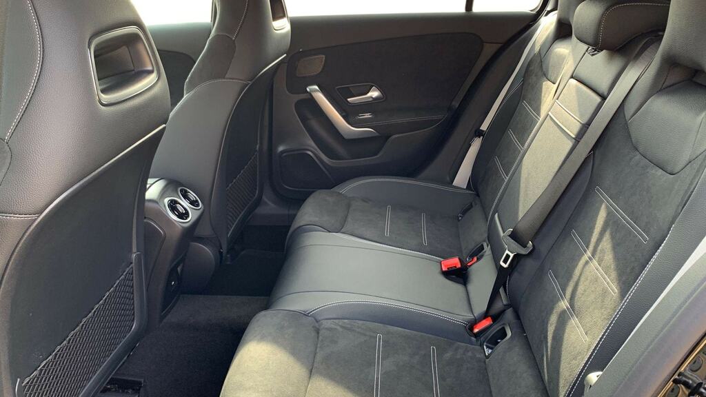 Mercedes-Benz A Class A200 Amg Line Executive Black #12
