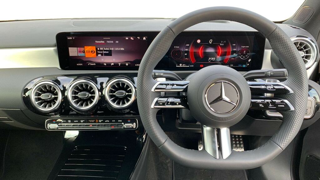 Mercedes-Benz A Class A200 Amg Line Executive Black #9