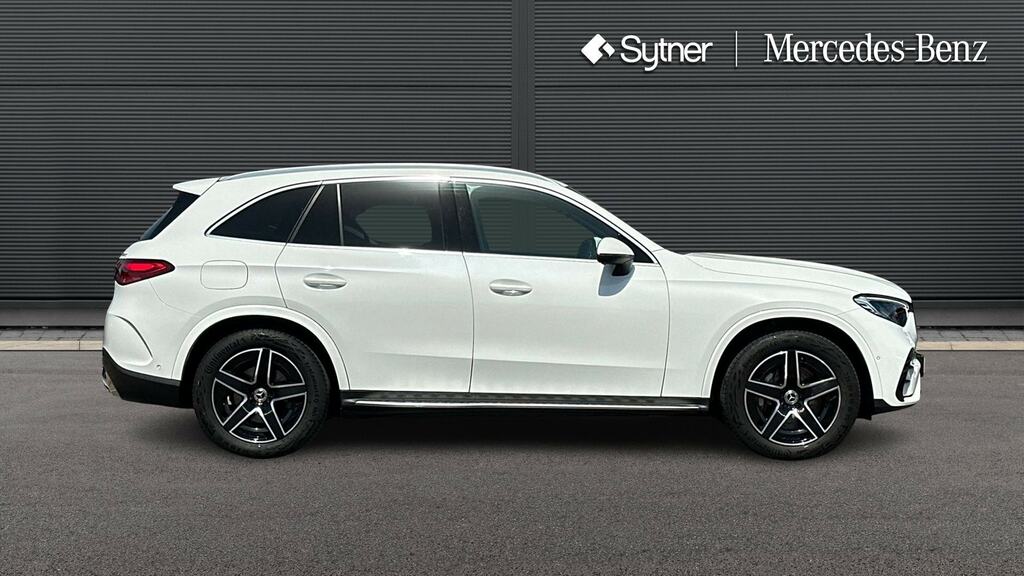 Mercedes-Benz GLC Class Glc 300 4Matic Amg Line 9G-tronic VX73WSN White #4