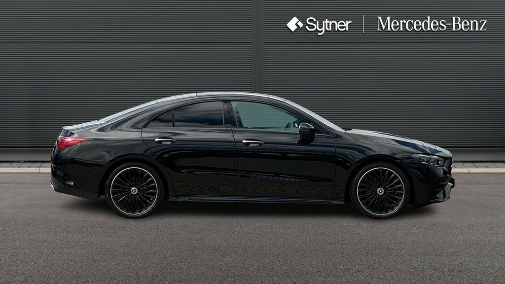 Mercedes-Benz CLA Class Cla 200 Amg Line Premium Plus Tip Black #4