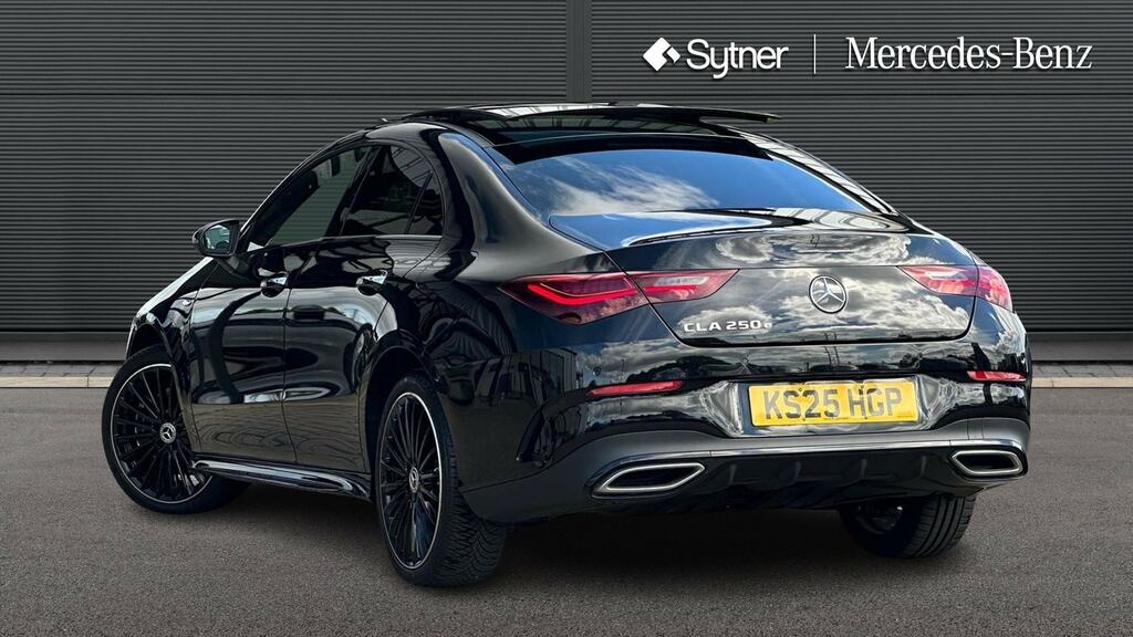 Mercedes-Benz CLA Class Cla 250E Amg Line Premium Plus Tip Black #2