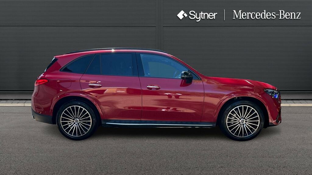 Mercedes-Benz GLC Class Glc 300 4Matic Amg Line Premium Plus 9G-tronic KJ25YZT Red #4