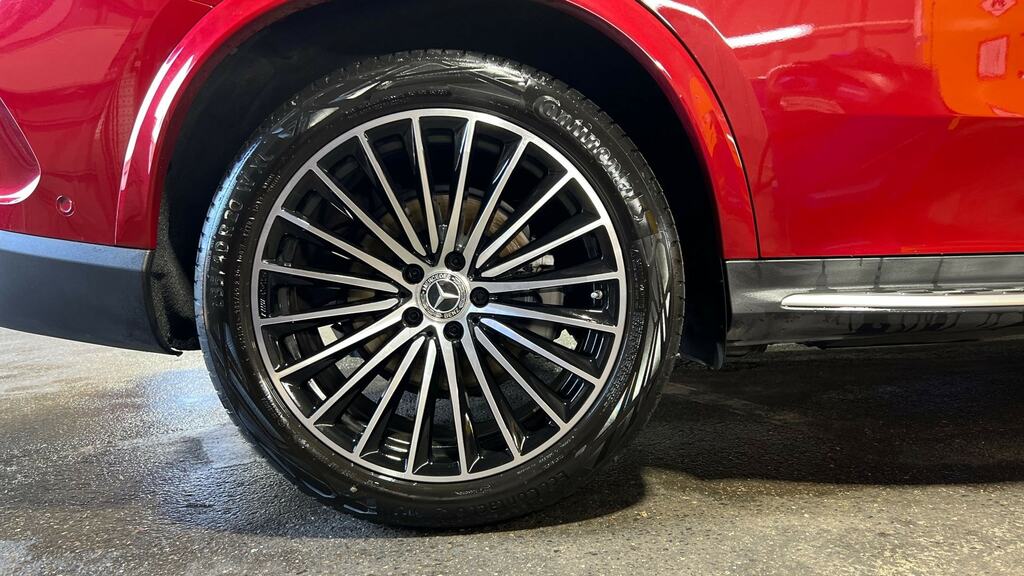 Mercedes-Benz GLC Class Glc 300 4Matic Amg Line Premium Plus 9G-tronic KJ25YZT Red #5