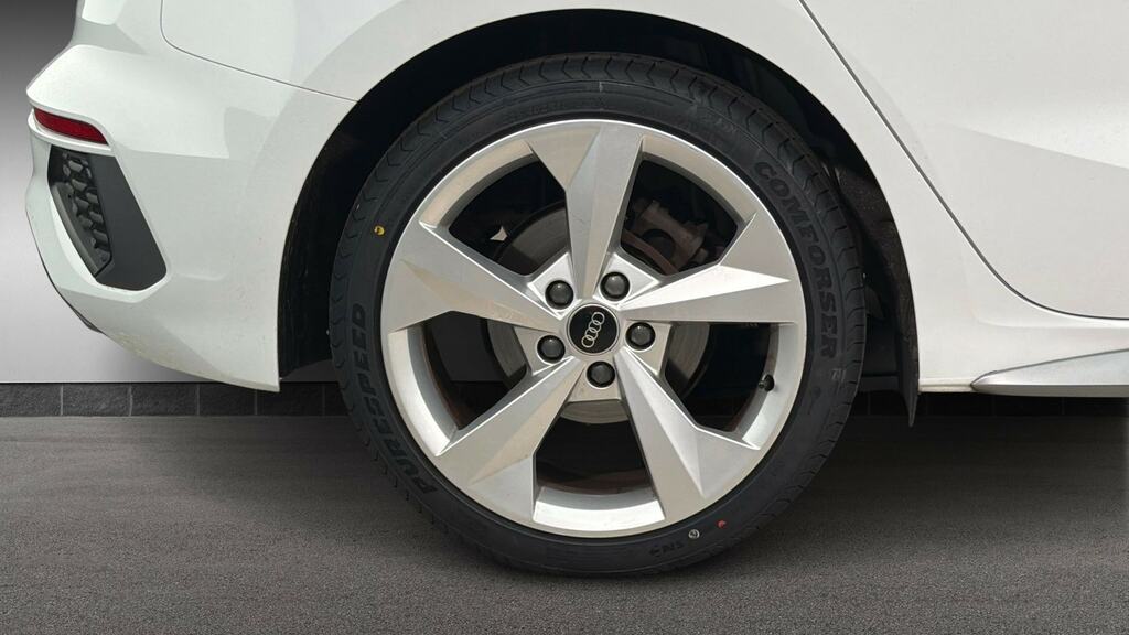 Audi A3 30 Tfsi S Line CX73YYG White #5
