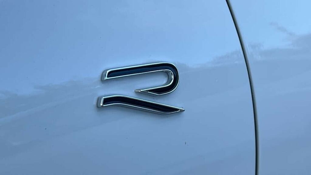 Volkswagen Tiguan Elegance Launch Edition White #22