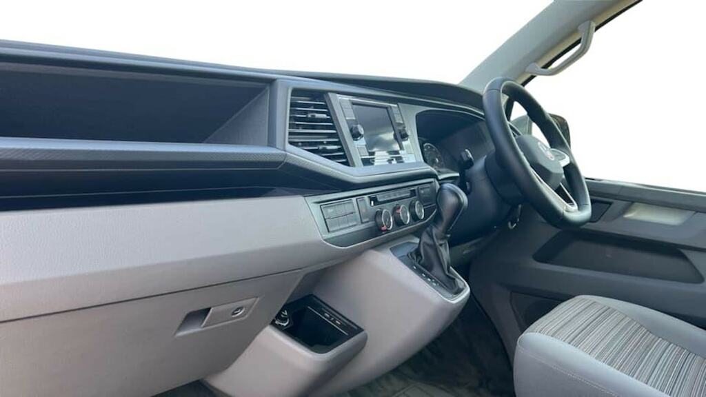 Volkswagen California 2.0 Tdi Beach Camper Dsg 5 Seat Grey #2