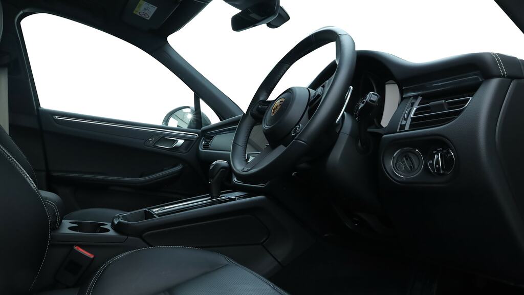 Porsche Macan 100Kwh Suv 360 Ps Silver #7