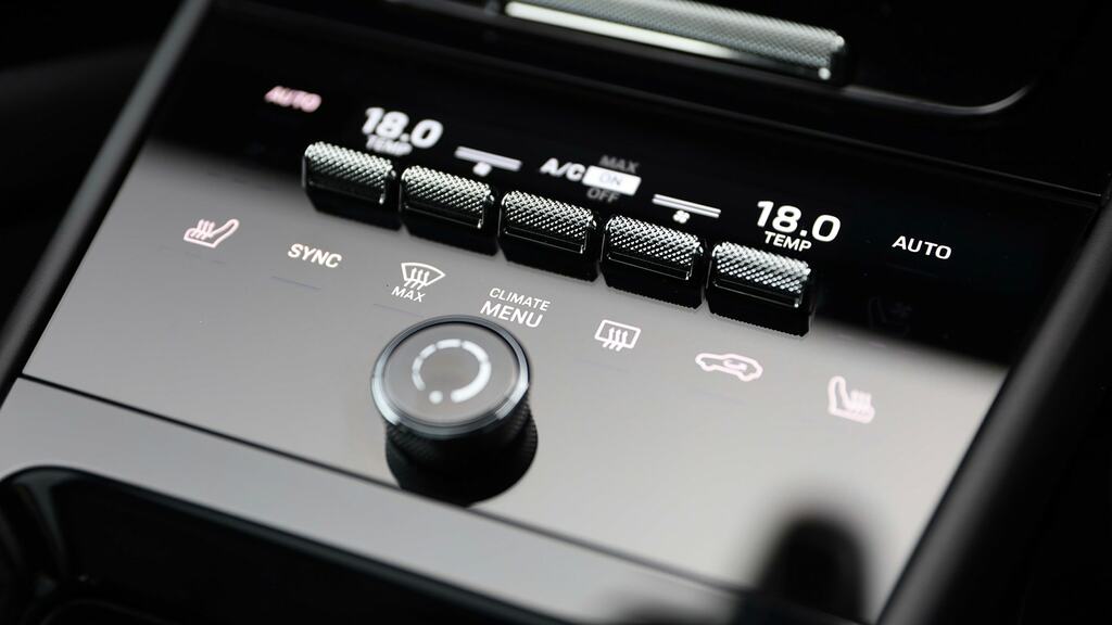Porsche Cayenne Turbo E-hybrid Tiptronic S 5 Seat Black #20